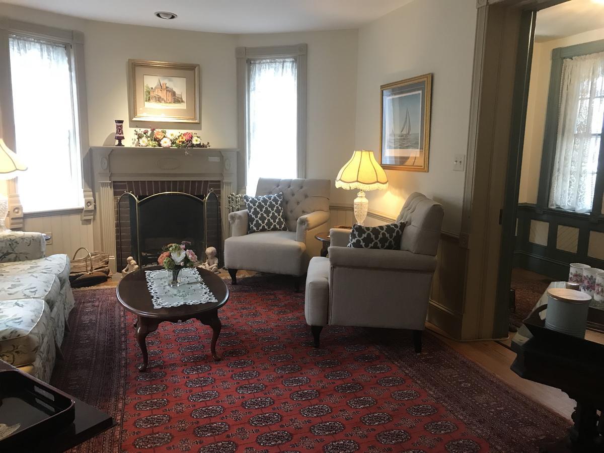 Parsonage Inn Bed And Breakfast Saint Michaels Extérieur photo