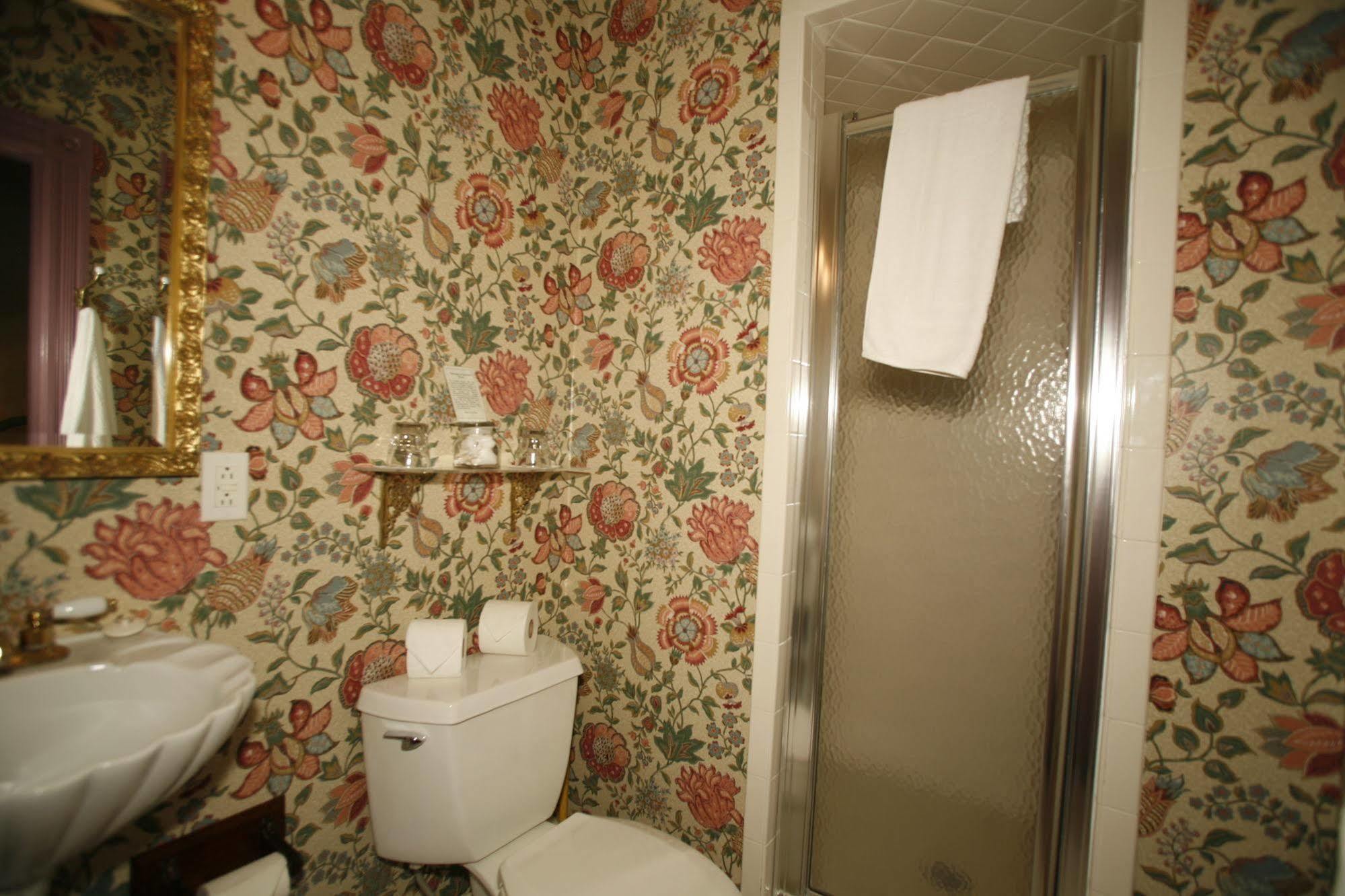 Parsonage Inn Bed And Breakfast Saint Michaels Extérieur photo